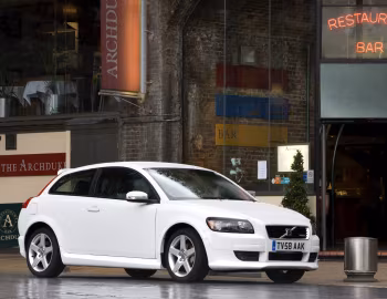 Volvo C30 R-Design DRIVe Efficiency [UK-spec] '2008–09