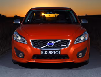 Volvo C30 T5 R-Design [Australia] '2010–13