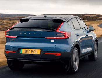 Volvo C40 Recharge Twin [UK-spec] '2022–23