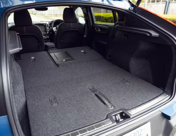 Coffre Volvo C40 Recharge [Japan] '2022–24
