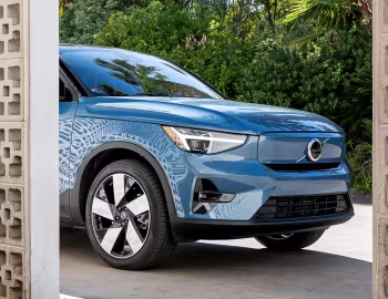 2022–24 Volvo C40 Recharge Twin [North America] '2022–24