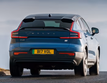 Volvo C40 Recharge Twin [UK-spec] '2022–23