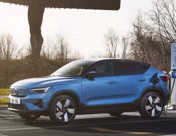 Volvo C40 Recharge Twin [UK-spec] '2022–23