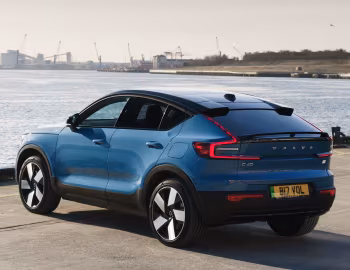 Volvo C40 Recharge Twin [UK-spec] '2022–23