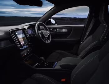 Interior Volvo C40 Recharge Twin [UK-spec] '2022–23
