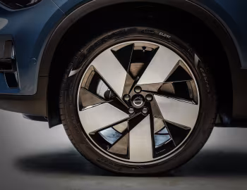 Volvo C40 Recharge Twin [Latam] '2022–24