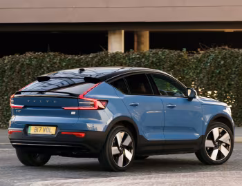 Volvo C40 Recharge Twin [UK-spec] '2022–23