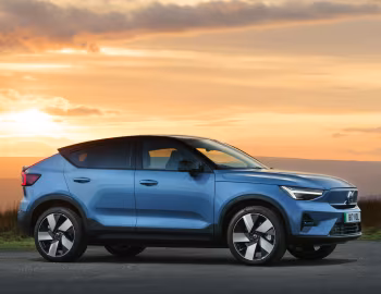 Volvo C40 Recharge Twin [UK-spec] '2022–23
