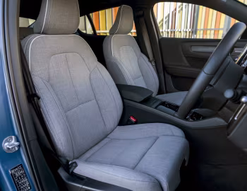 Intérieur Volvo C40 Recharge Twin Ultimate [UK-spec] '2023–24