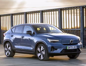 Volvo C40 Recharge Twin Ultimate [UK-spec] '2023–24