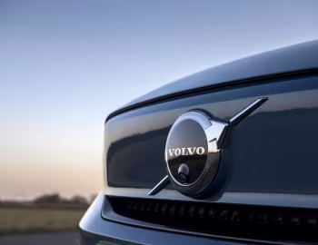 Volvo C40 Recharge Twin Ultimate [UK-spec] '2023–24