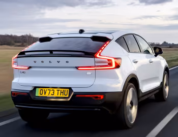 Volvo C40 Recharge Ultimate [UK-spec] '2023–24