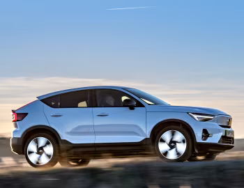 Volvo C40 Recharge Ultimate [UK-spec] '2023–24