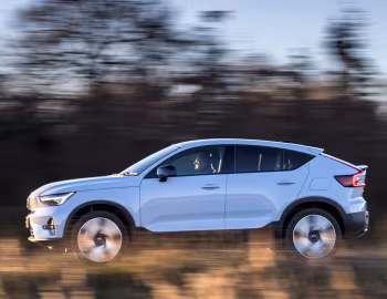 Volvo C40 Recharge Ultimate [UK-spec] '2023–24