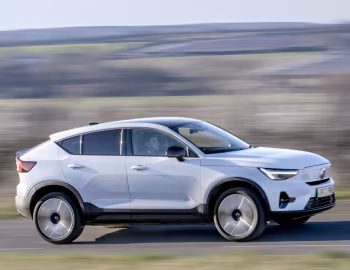 Volvo C40 Recharge Ultimate [UK-spec] '2023–24