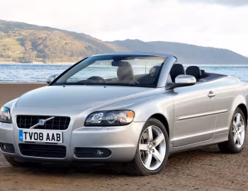 Volvo C70 T5 [UK-spec] '2005–09