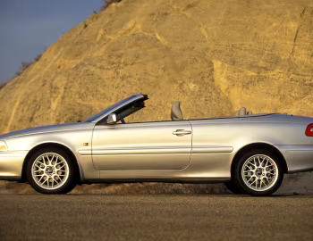2003–05 Volvo C70 Convertible [North America] '10.2002–10.2005