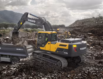 Volvo EC210D L '2015–н.в.