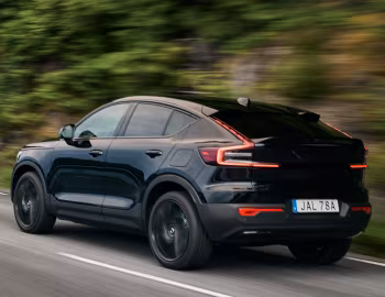 Volvo EC40 "Black Edition" [Worldwide] '2024–pr.