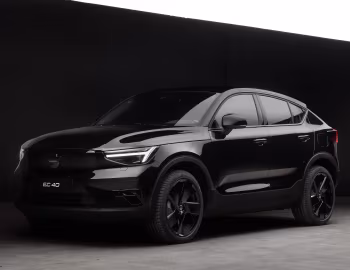 Volvo EC40 "Black Edition" [Worldwide] '2024–pr.