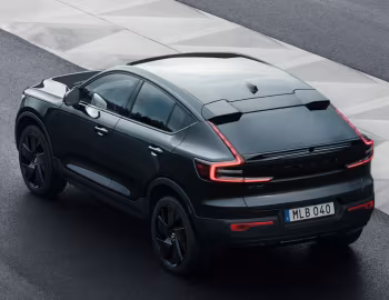 Volvo EC40 "Black Edition" [Worldwide] '2024–pr.