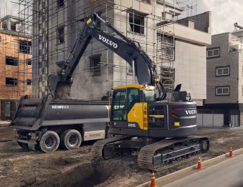 Volvo ECR235E L '2015–pr.