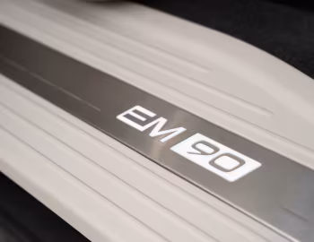 Volvo EM90 [China] '2023–pr.