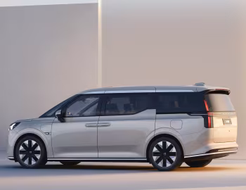 Volvo EM90 [China] '2023–pr.