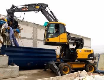 Volvo EW160C Material Handler
