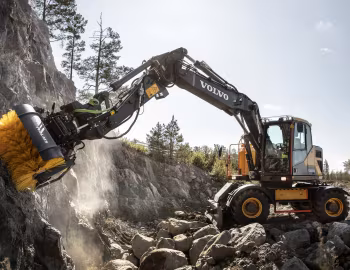 Volvo EWR150E '2016–pr.