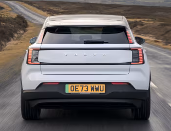 Volvo EX30 [UK-spec] '2024–н.в.