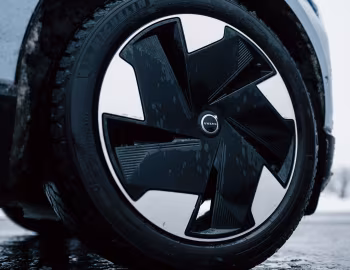 Volvo EX30 [Japan] '2024–pr.