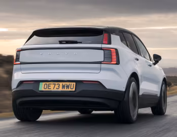 Volvo EX30 [UK-spec] '2024–н.в.