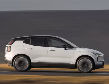 Volvo EX30 [UK-spec] '2024–н.в.