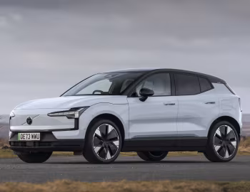 Volvo EX30 [UK-spec] '2024–pr.