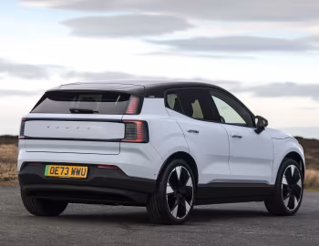 Volvo EX30 [UK-spec] '2024–pr.