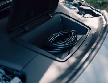 Sous la capuche Volvo EX30 Cross Country Twin Performance [Japan] '2025–pr.