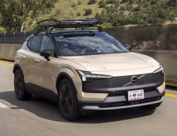 Volvo EX30 Cross Country Twin Performance [Mexico] '2025–pr.