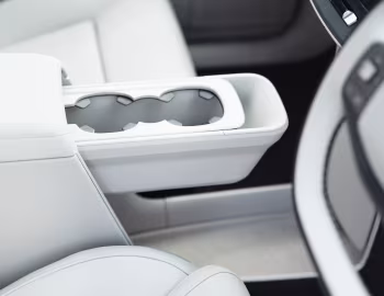 Interior Volvo EX60 P10 AWD [UK-spec] '2026