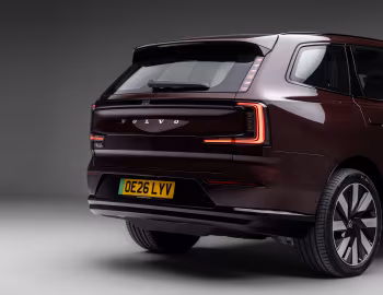 Volvo EX90 Twin Motor Ultra [UK-spec] '2024–pr.