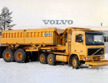 Volvo F12-32 Intercooler 6×4 tractor [EU-spec] '1982–87