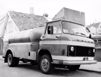 Volvo F83S Tanker '1972–75
