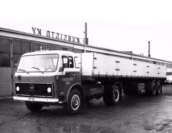 Volvo F86 4×2 tractor [Worldwide] '1973–79