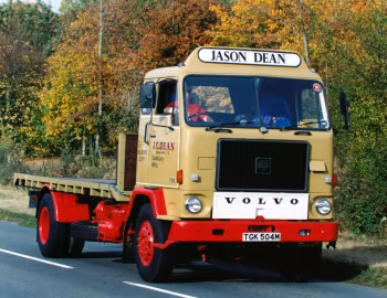 Volvo F88 4×2 rigid flatbed [UK-spec] '1965–72