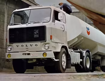 Volvo F89 4×2 tractor '1970–77