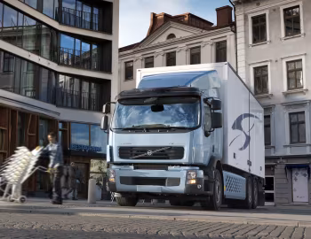 Volvo FE Hybrid 6×2 '2011–13