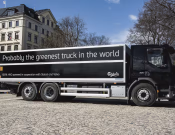 Volvo FE 320 6×2 rigid Sleeper cab [Worldwide] '2013–pr.