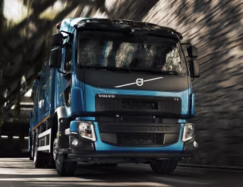 Volvo FE 320 6×2 rigid Sleeper cab Refuse truck '2013–pr.