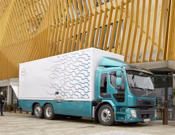 Volvo FE 350 6×2*4 rigid with Spier body '2017–н.ч.
