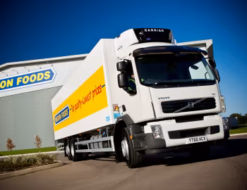 Volvo FE 6×2 [UK-spec] '2006–13